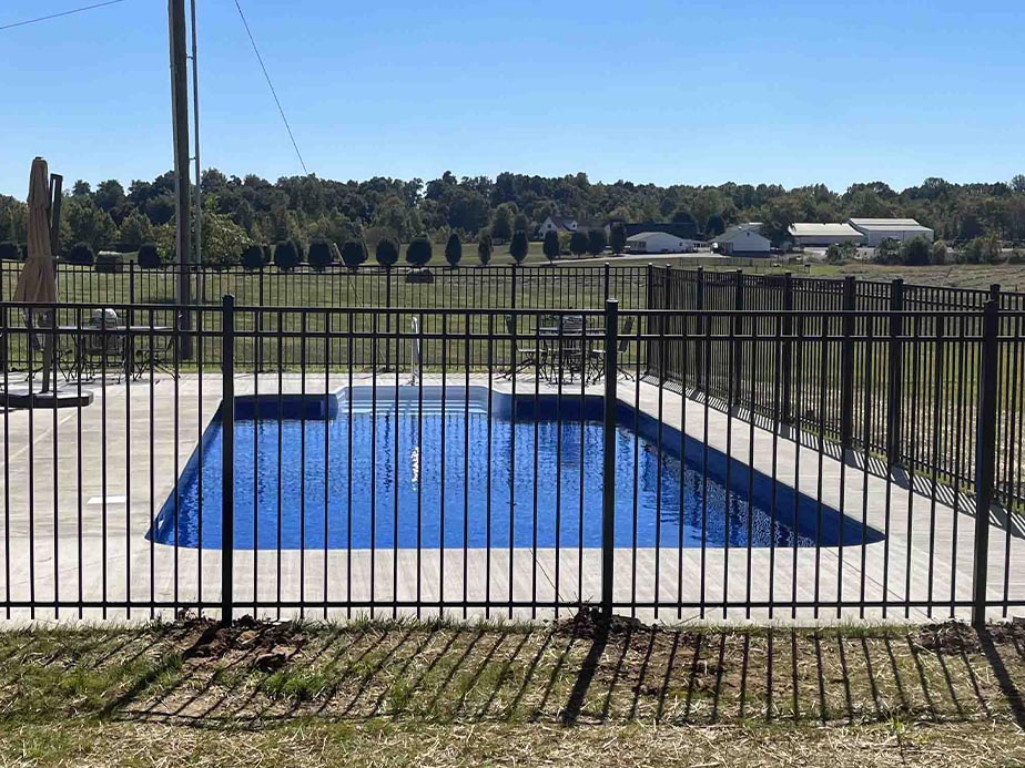 Commercial Aluminum Fence Company In Middle Tennessee & Southern Kentucky