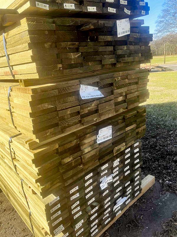 Wood fence material sales company in Middle Tennessee & Southern Kentucky