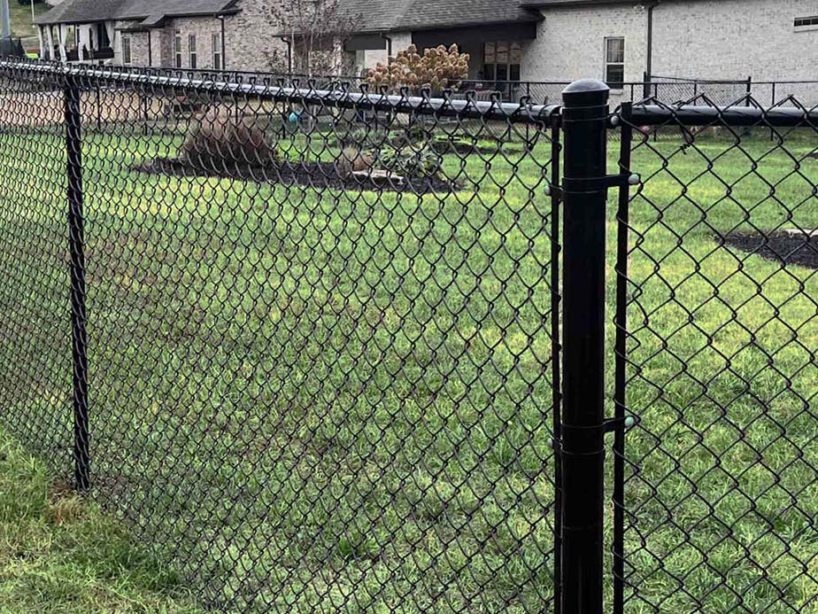 Middle Tennessee & Southern Kentucky residential chain link fence installation contractor