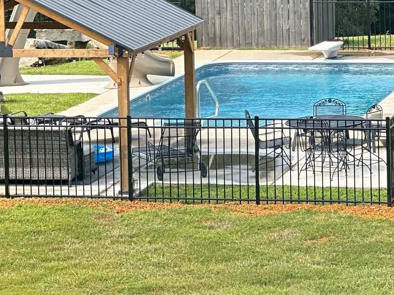 Pool Fence Example in Gallatin Tennessee
